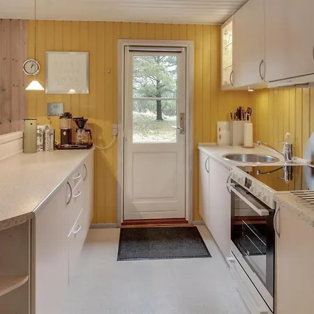 Dika - 1km From The Sea By Interhome Nyaraló *